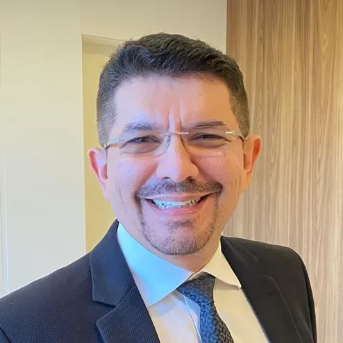 Dr. Ilner Souza 