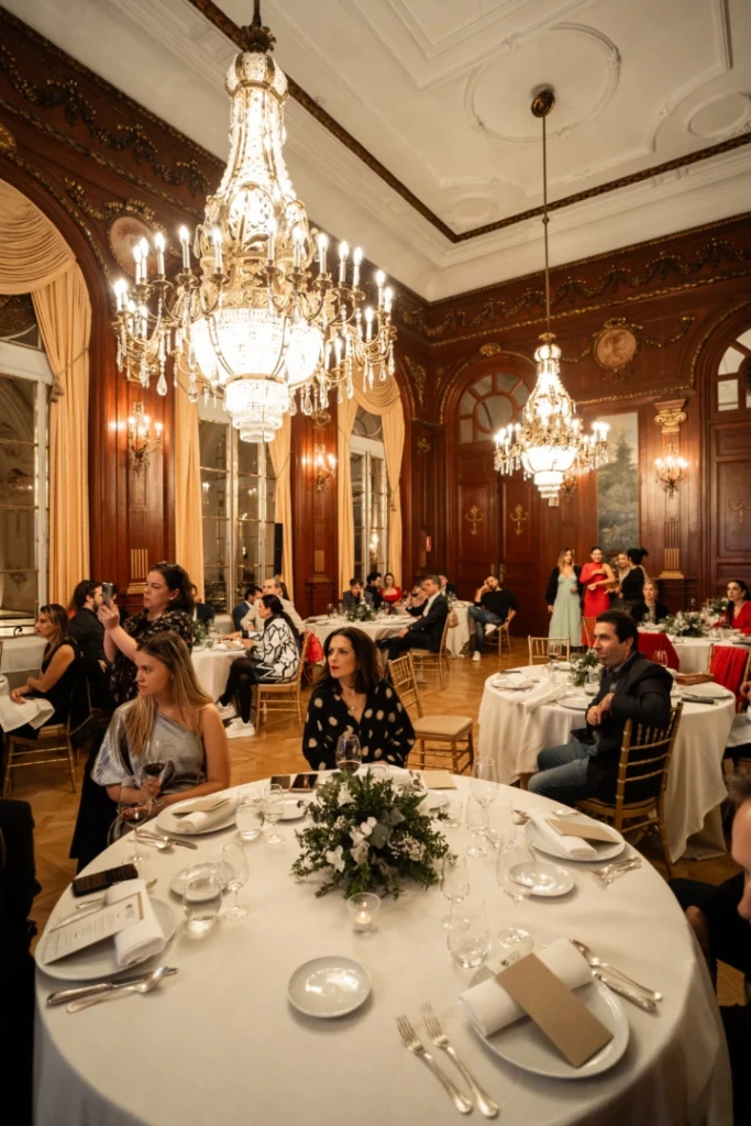 Suprema MED – Espanha 2024 | Uma imersão no laboratório de +125 anos e a noite mais memorável em Madri Suprema MED - Espanha 2024 | Uma imersão no laboratório de +125 anos e a noite mais memorável em Madri